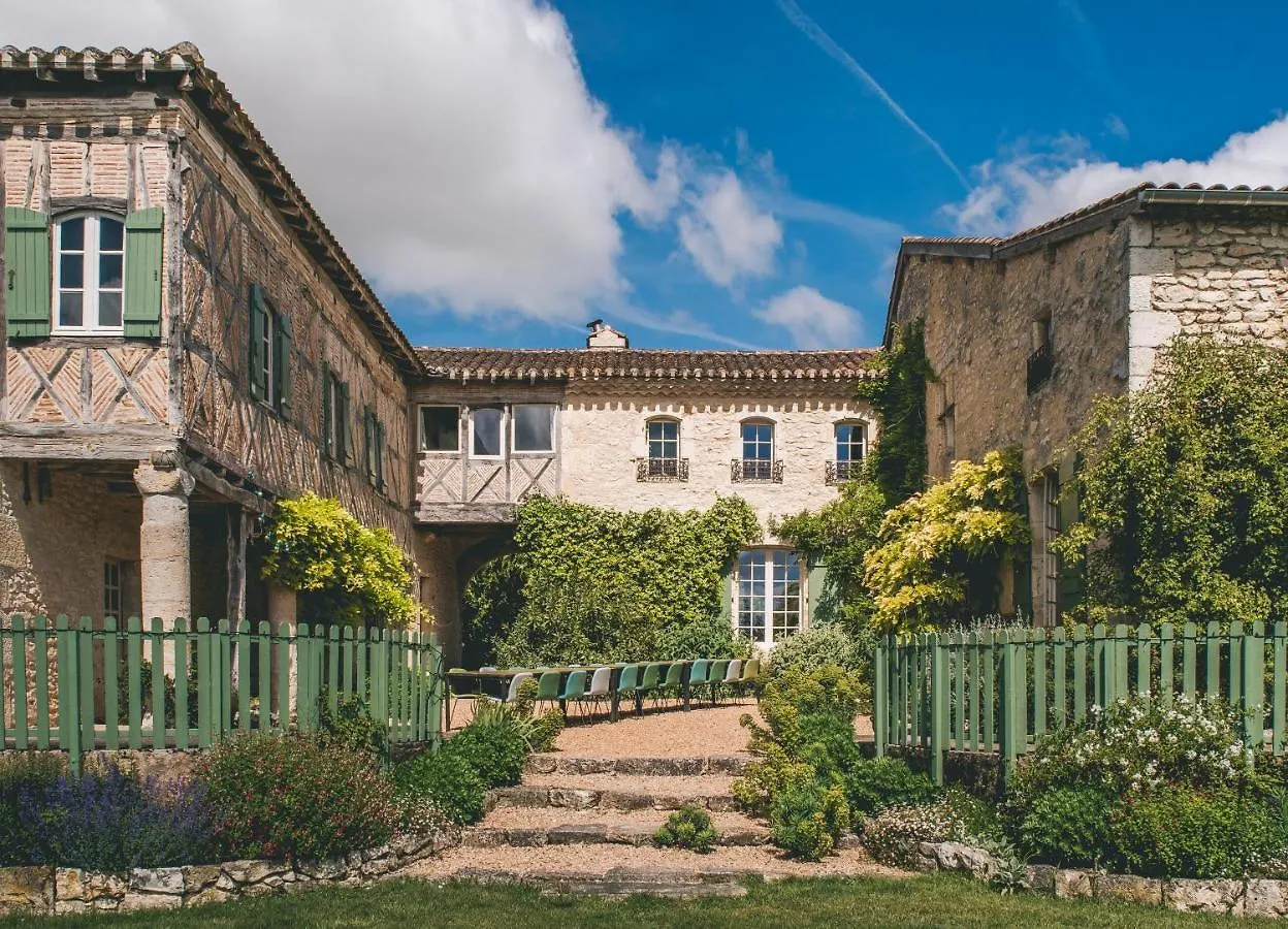 Chateau De Puissentut Bed & Breakfast Homps